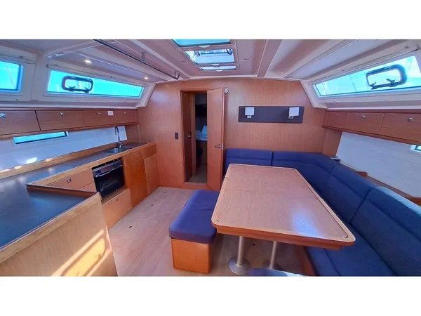 Bavaria 46 Cruiser - Yacht Charter Sailica