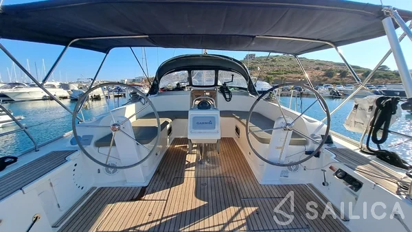 Bavaria 46 Cruiser - Yacht Charter Sailica