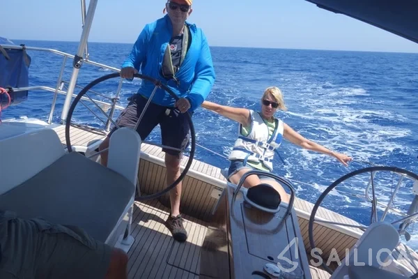 Bavaria 46 Cruiser - Yacht Charter Sailica