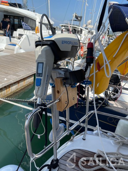 Bavaria Cruiser 46 - 4 cab. - Yacht Charter Sailica