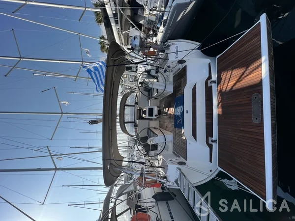 Bavaria 46 Cruiser - Yacht Charter Sailica