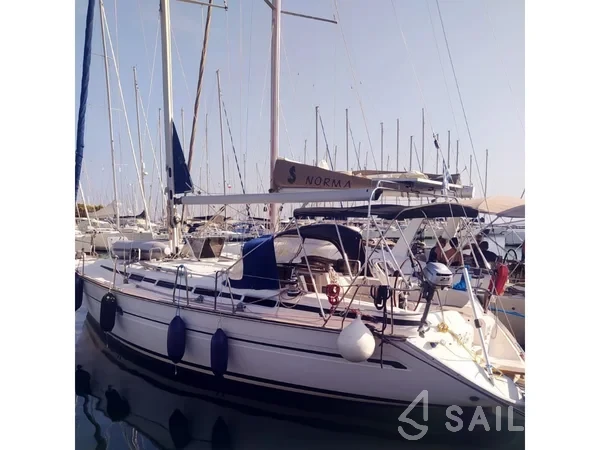 Bavaria 42 - Yacht Charter Sailica