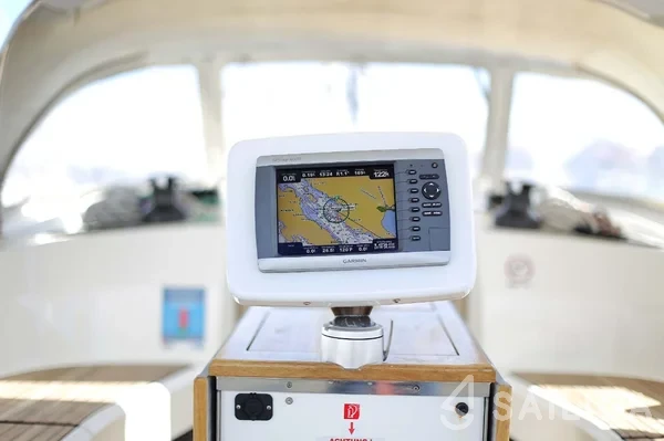 Bavaria 45 Cruiser - Yacht Charter Sailica