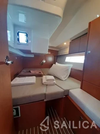 Bavaria C45 - Yacht Charter Sailica