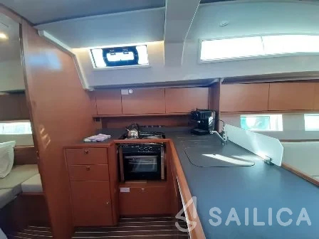 Bavaria C45 - Yacht Charter Sailica