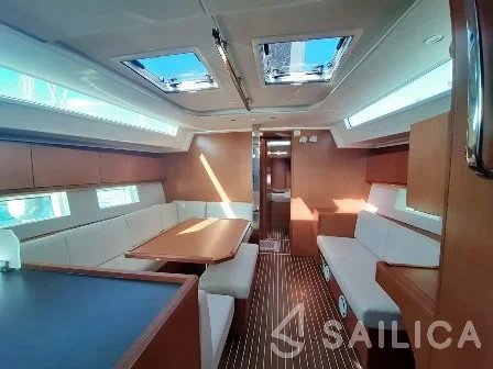 Bavaria C45 - Yacht Charter Sailica