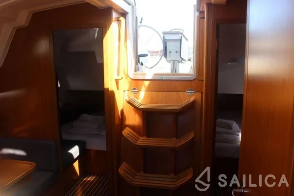 Bavaria 41 Cruiser - Yacht Charter Sailica