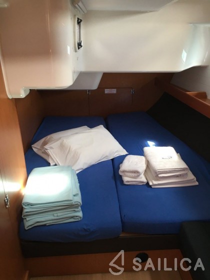 Bavaria Cruiser 51 - Yacht Charter Sailica