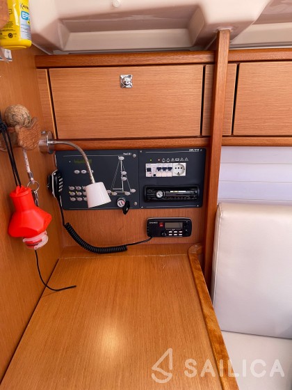 Bavaria 33 Cruiser - Yacht Charter Sailica