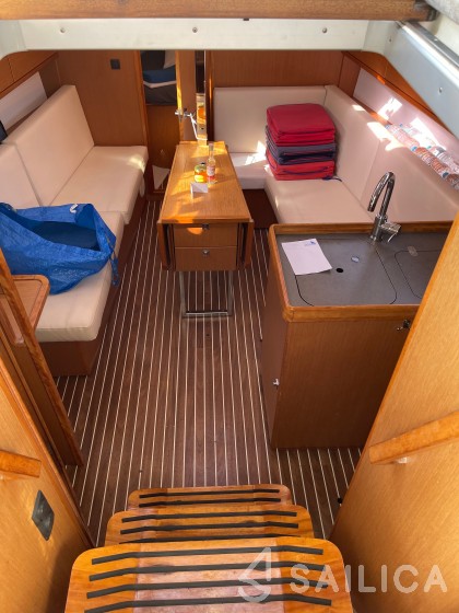 Bavaria 33 Cruiser - Yacht Charter Sailica