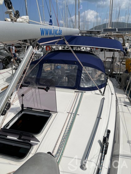 Bavaria 34 Cruiser - Yacht Charter Sailica