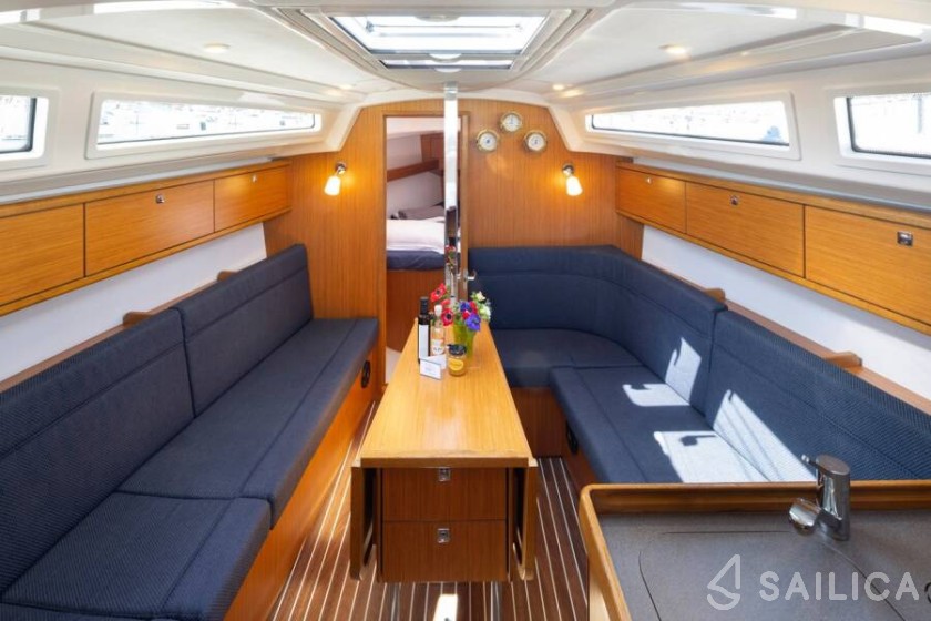 Bavaria 34 Cruiser - Yacht Charter Sailica
