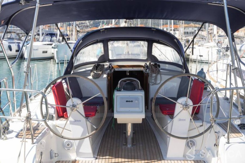 Bavaria 34 Cruiser - Yacht Charter Sailica
