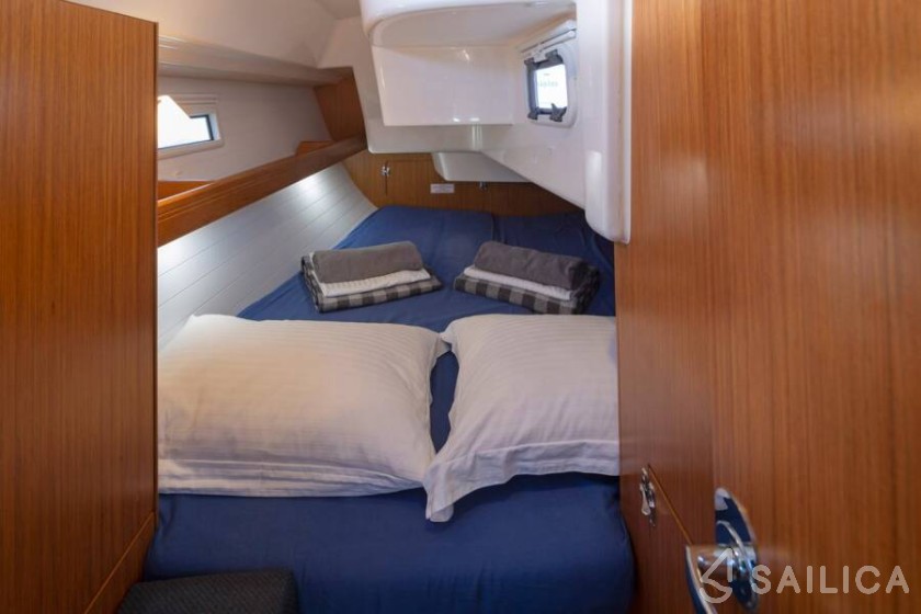 Bavaria 34 Cruiser - Yacht Charter Sailica