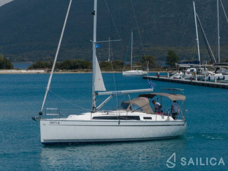 Bavaria 34 Cruiser - Yacht Charter Sailica