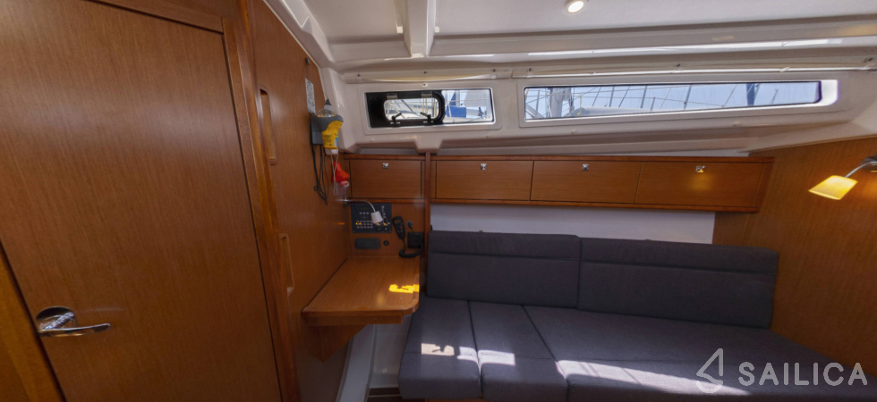 Bavaria 34 Cruiser - Yacht Charter Sailica