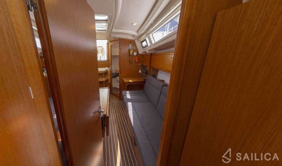Bavaria 34 Cruiser - Yacht Charter Sailica