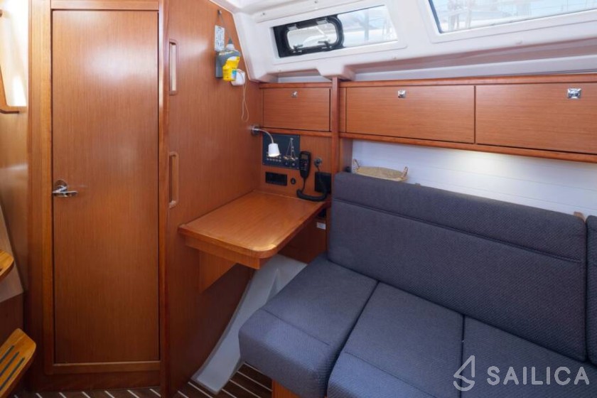 Bavaria 34 Cruiser - Yacht Charter Sailica