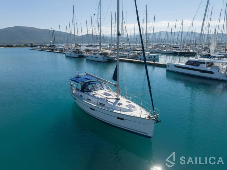 Bavaria 36 Cruiser - Yacht Charter Sailica
