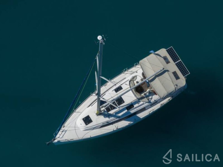 Bavaria 37 Cruiser - Yacht Charter Sailica