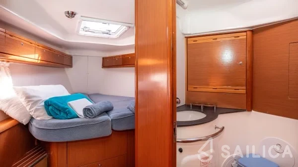 Bavaria 40 Cruiser - Yacht Charter Sailica