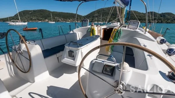 Beneteau 43 - Yacht Charter Sailica