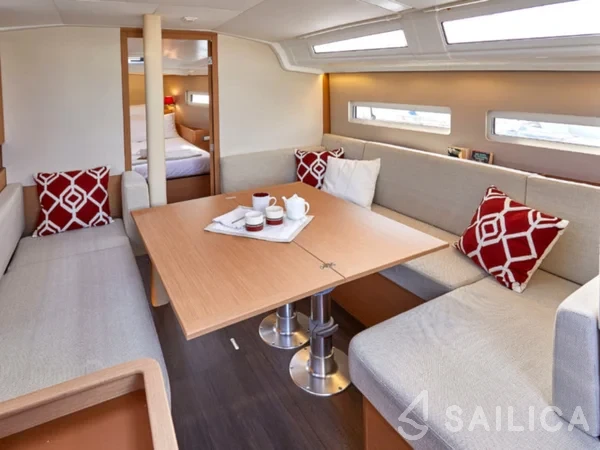 Sun Odyssey 410 - Yacht Charter Sailica