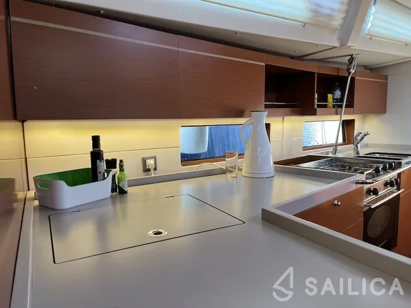 Oceanis 46.1 - Yacht Charter Sailica