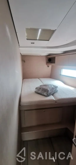 Oceanis 51.1 - Yacht Charter Sailica
