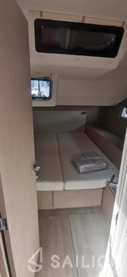Oceanis 51.1 - Yacht Charter Sailica