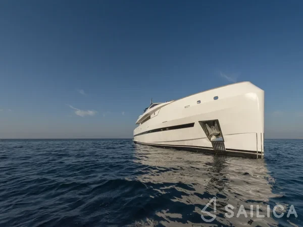 Bugari 100 - 5 + 2 cab. - Yacht Charter Sailica