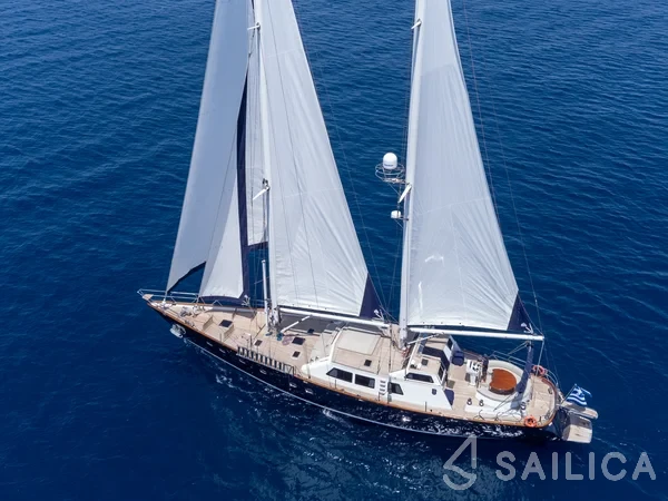 CCYD 85 - Yacht Charter Sailica