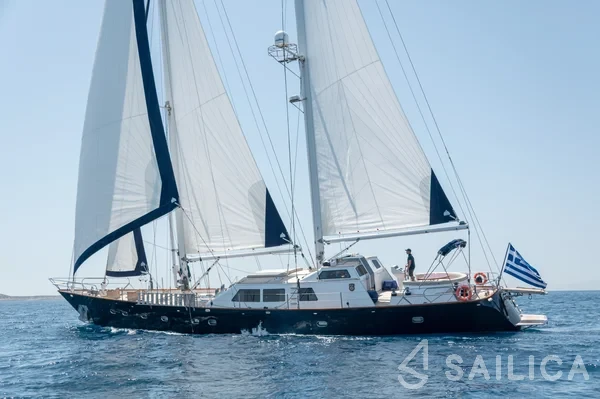 CCYD 85 - Yacht Charter Sailica