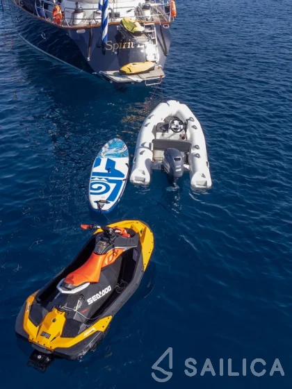 CCYD 85 - Yacht Charter Sailica