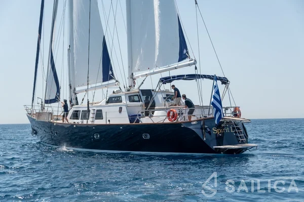 CCYD 85 - Yacht Charter Sailica