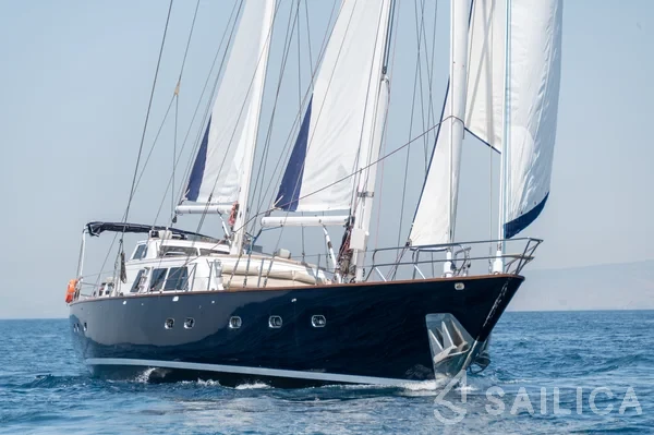 CCYD 85 - Yacht Charter Sailica