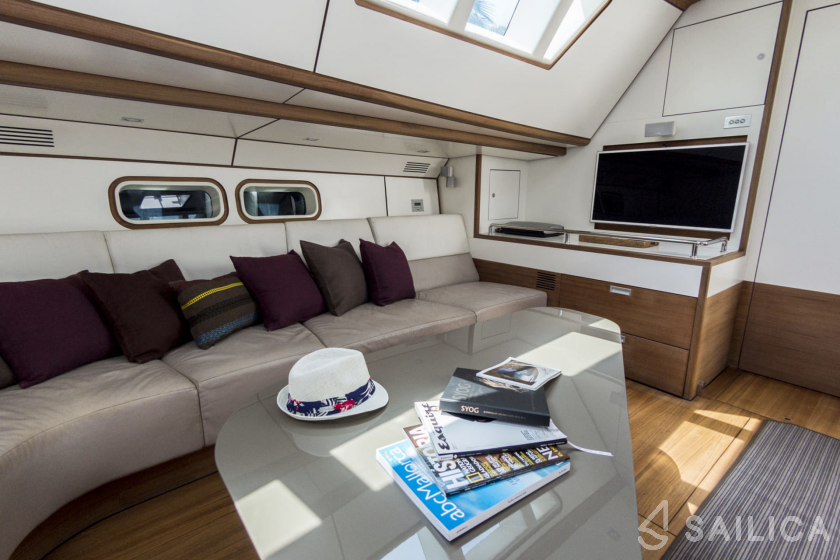 Custom Built - Yacht Charter Sailica