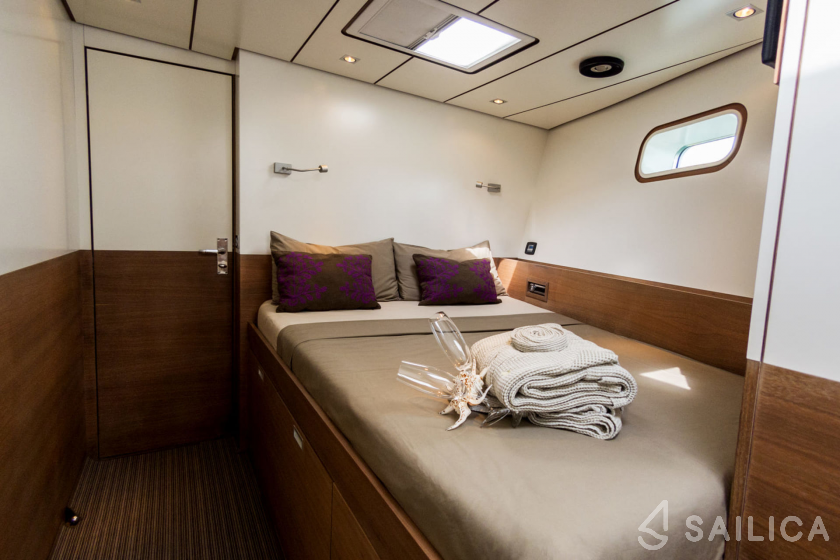 Custom Built - Yacht Charter Sailica