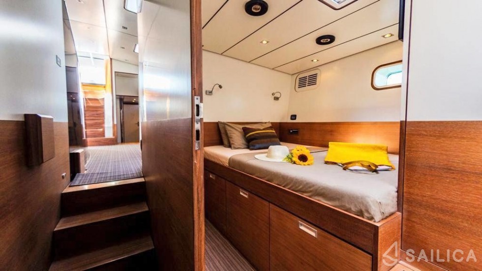 Custom Built - Yacht Charter Sailica