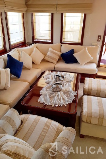 Custom Built - Yacht Charter Sailica