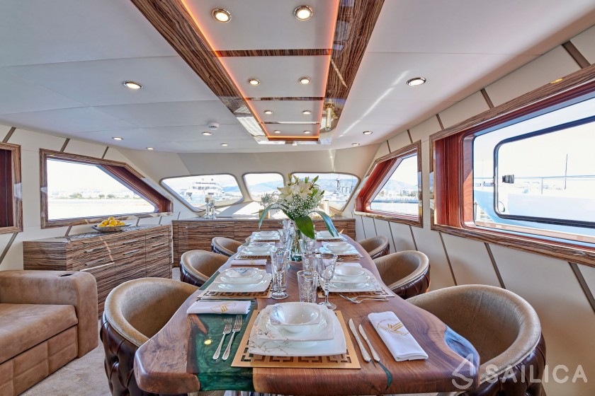 Custom Built - Yacht Charter Sailica
