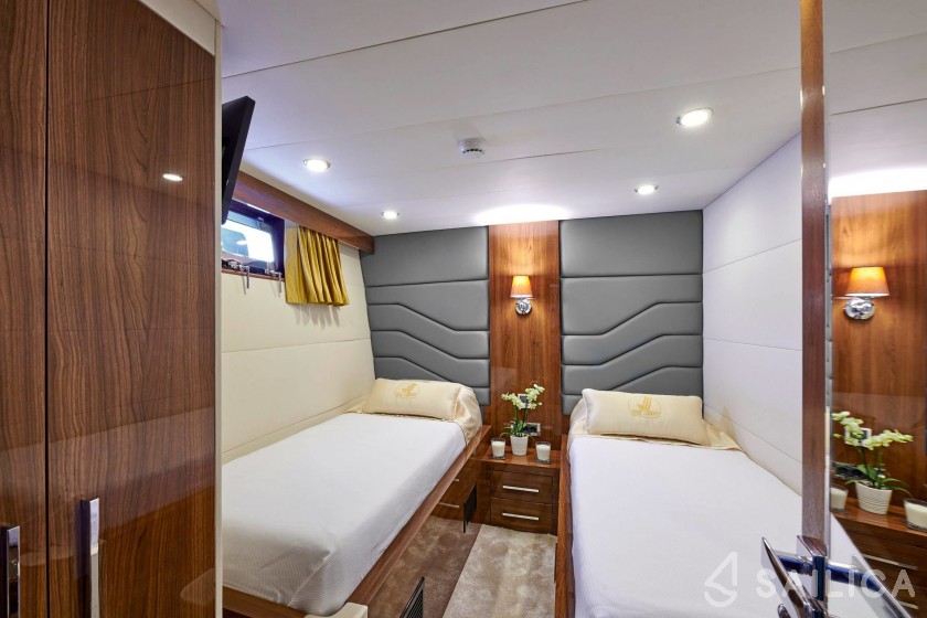 Custom Built - Yacht Charter Sailica