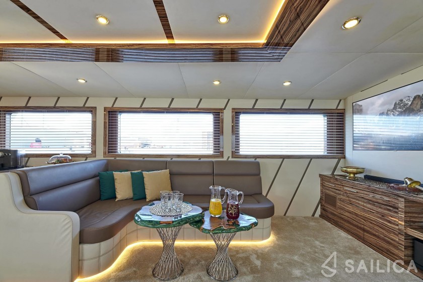 Custom Built - Yacht Charter Sailica