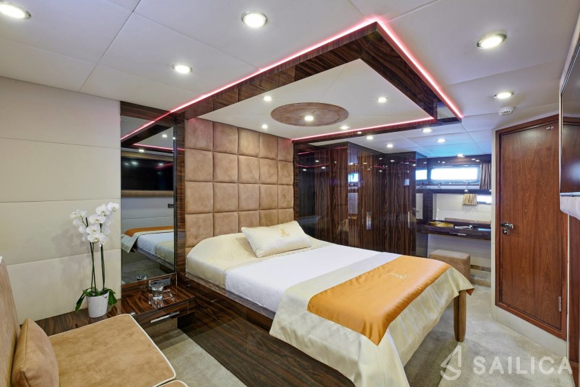 Custom Built - Yacht Charter Sailica