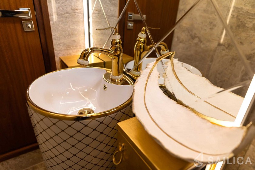 Custom Built - Yacht Charter Sailica