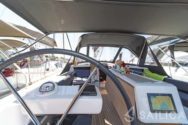 Dufour 390 - Yacht Charter Sailica