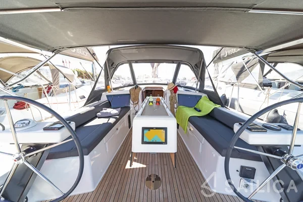 Dufour 390 - Yacht Charter Sailica