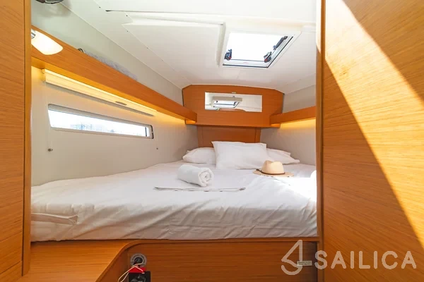 Dufour 390 - Yacht Charter Sailica