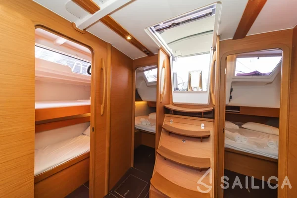 Dufour 430 - Yacht Charter Sailica