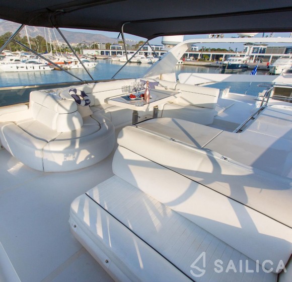 Elegance 80 - Yacht Charter Sailica